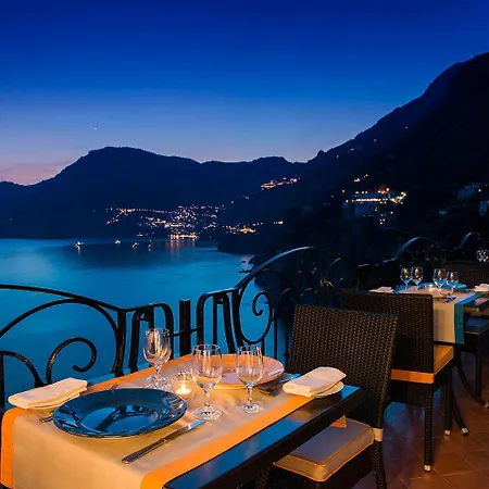 Tramonto D'oro 4*