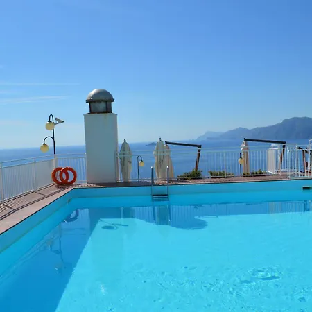 Hotel Tramonto D'oro