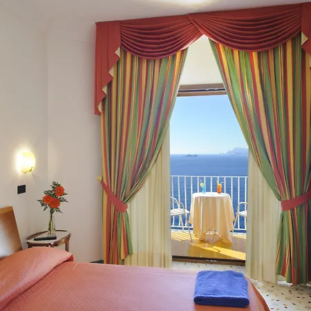 Tramonto D'oro Hotel Praiano