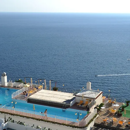 Tramonto D'oro Hotel Praiano