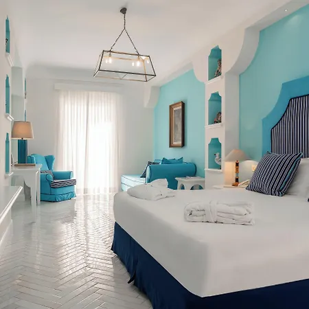 Hotel Tramonto D'oro 4*