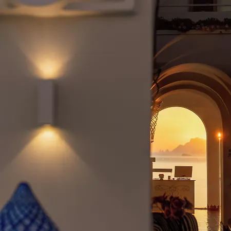 Tramonto D'oro Hotel
