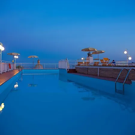 Tramonto D'oro Hotel