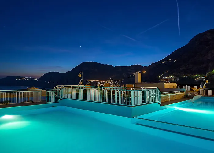Tramonto D'oro Hotel