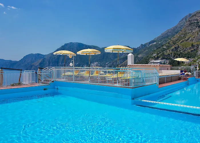 Hotel Tramonto D'oro 4*
